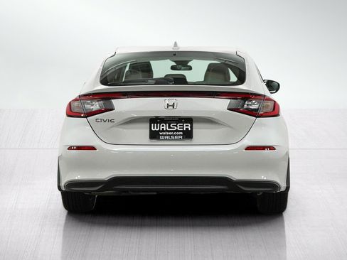 Used 2024 Honda Civic EX-L image 4