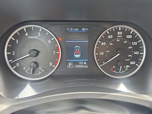 Used 2025 Nissan Sentra S FWD image 9