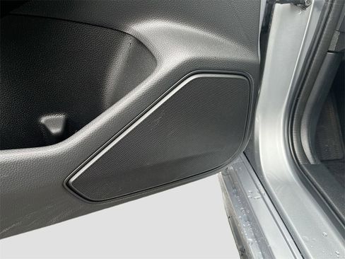 Used 2023 Honda Civic EX-L image 19