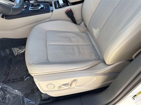 Used 2018 Audi Q5 2.0T Premium Plus w/ Premium Plus Package image 25