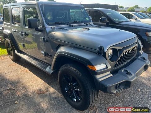 Used 2020 Jeep Wrangler Unlimited Sport AWD/4WD image 2