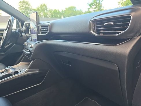 Used 2020 Ford Explorer ST w/ ST High-Performance Pack AWD/4WD image 22