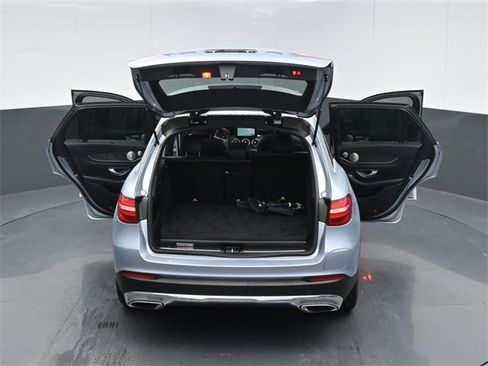 Used 2018 Mercedes-Benz GLC 350e 4MATIC image 59