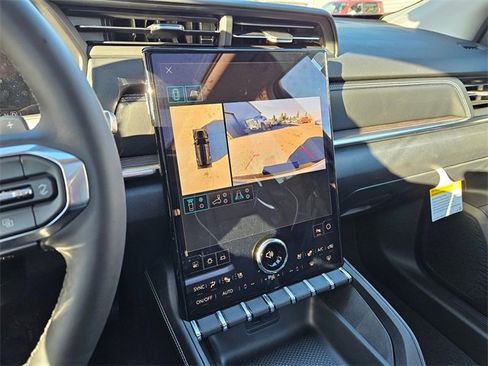 New 2026 GMC Terrain Denali image 27