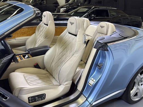 Used 2013 Bentley Continental GT image 17