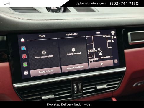 Used 2022 Porsche Cayenne Turbo w/ Performance Package (PG2) image 33