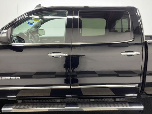 Used 2018 GMC Sierra 1500 SLT w/ SLT Premium Package AWD/4WD image 13