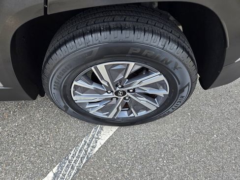 Used 2023 Hyundai Tucson Blue AWD/4WD image 12