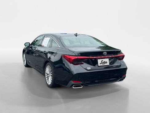 Used 2019 Toyota Avalon Limited w/ Advanced Safety Package FWD image 6