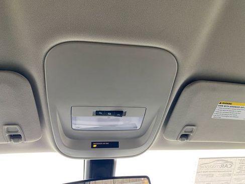 Used 2019 Chevrolet Colorado W/T image 25