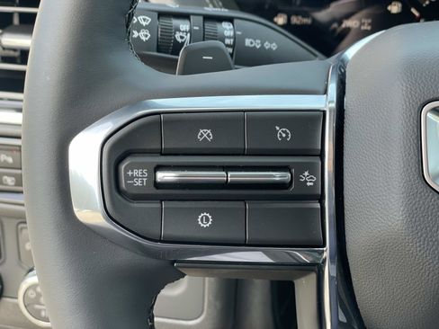 New 2026 GMC Yukon XL Denali image 11