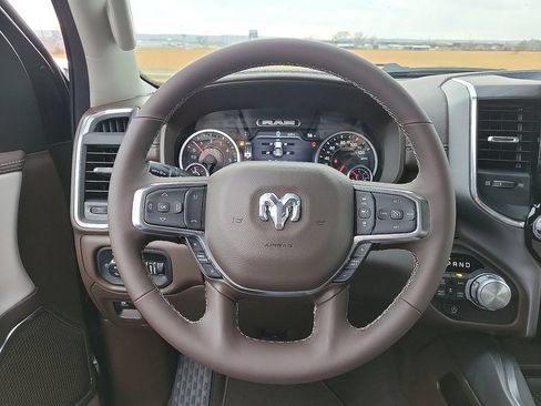 New 2026 RAM 1500 Laramie AWD/4WD image 20