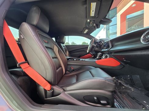 Used 2021 Chevrolet Camaro SS w/ Redline Edition image 18