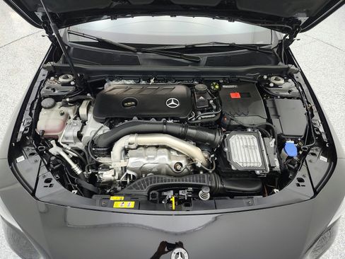 Used 2024 Mercedes-Benz CLA 250 image 16