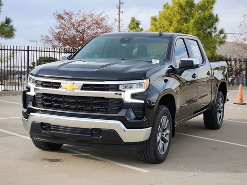 New 2026 Chevrolet Silverado 1500 LT image 2