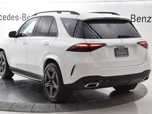 Certified 2025 Mercedes-Benz GLE 450 4MATIC image 4