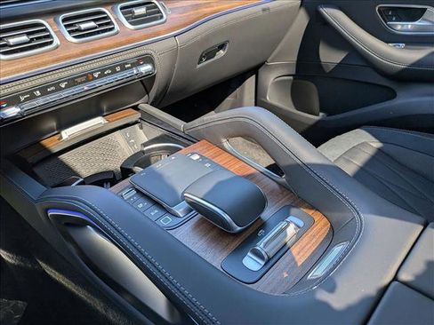 New 2026 Mercedes-Benz GLE 53 AMG 4MATIC Coupe image 12
