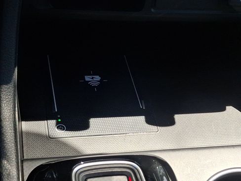 Used 2023 Honda Pilot Touring image 28