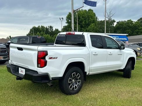 Used 2025 Chevrolet Colorado Z71 image 8