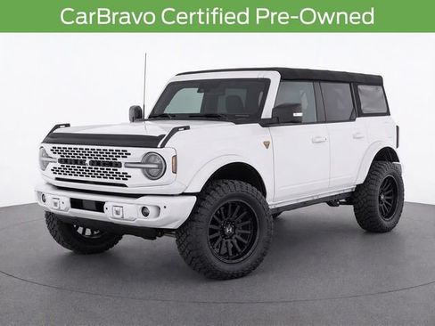 Used 2023 Ford Bronco Badlands AWD/4WD image 2