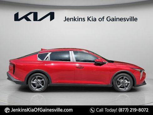 New 2026 Kia K4 FWD image 2