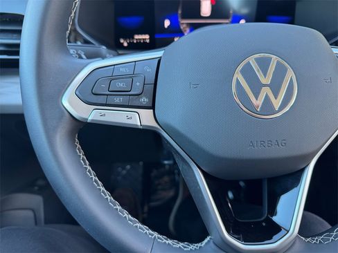 Used 2023 Volkswagen Taos S image 29