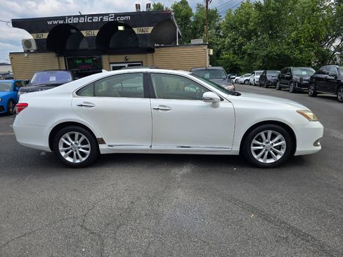 Used 2011 Lexus ES 350 FWD image 2