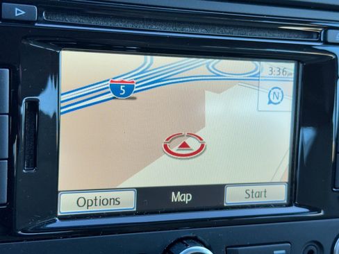 Used 2013 Volkswagen Jetta SEL image 19