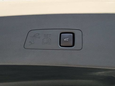 Certified 2025 Lincoln Corsair Grand Touring w/ Jet Appearance Package AWD/4WD image 31