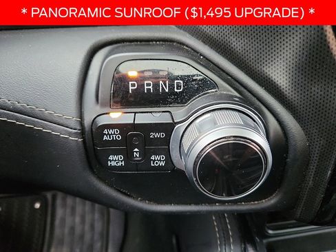 Used 2022 RAM 1500 Limited w/ Body Color Bumper Group image 16