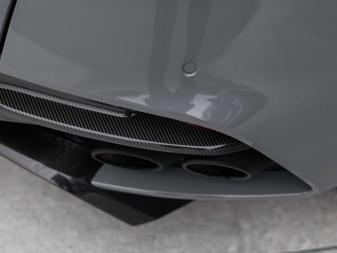 Used 2022 Aston Martin DBS Superleggera Volante image 34