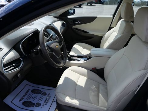 Used 2022 Chevrolet Malibu Premier FWD image 10