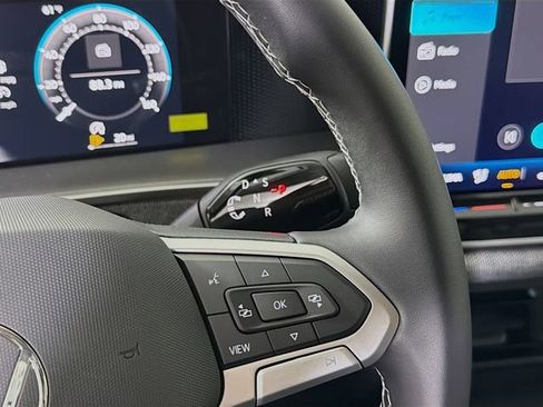 New 2026 Volkswagen Tiguan S FWD image 17