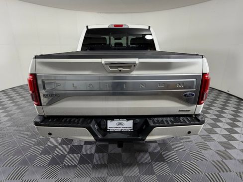 Used 2016 Ford F150 Platinum w/ Equipment Group 701A Luxury image 10