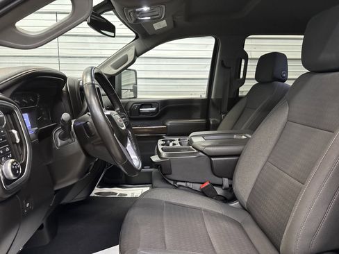Used 2021 GMC Sierra 3500 SLE w/ SLE Convenience Package image 12