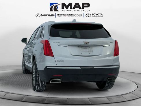 Used 2018 Cadillac XT5 Luxury w/ Driver Awareness Package image 3