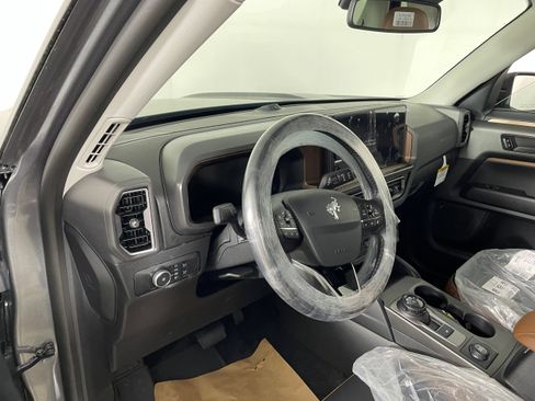 New 2026 Ford Bronco Sport Outer Banks w/ Outer Banks Tech Package+ AWD/4WD image 2
