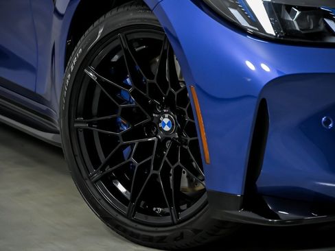 Used 2026 BMW M3 w/ Executive Package RWD image 4