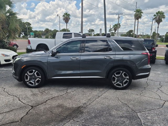 Used 2023 Hyundai Palisade SEL w/ Premium Package FWD image 8