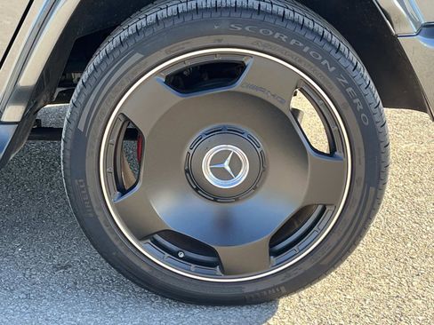 Certified 2024 Mercedes-Benz G 63 AMG 4MATIC image 12