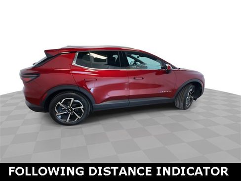 Used 2026 Chevrolet Equinox EV LT image 4