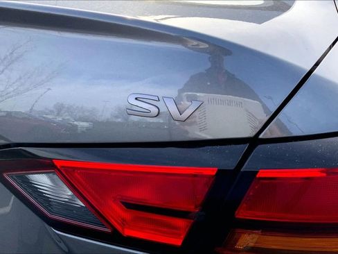 Used 2024 Nissan Altima 2.5 SV image 22