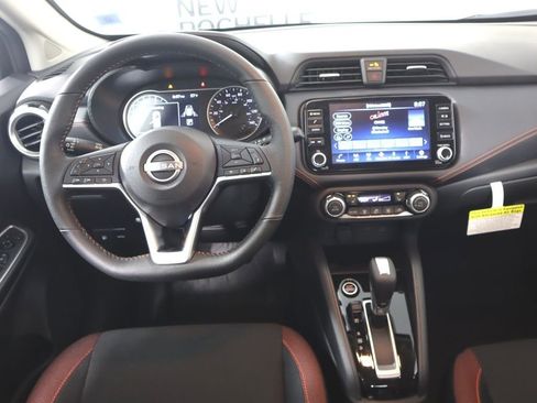 Certified 2025 Nissan Versa SR w/ Trunk Package image 20