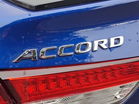 Used 2022 Honda Accord Sport image 28