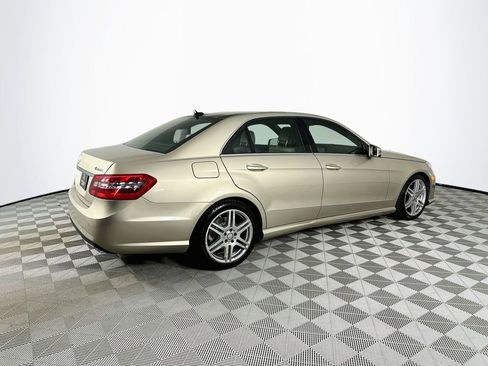 Used 2010 Mercedes-Benz E 350 4MATIC Sedan image 7