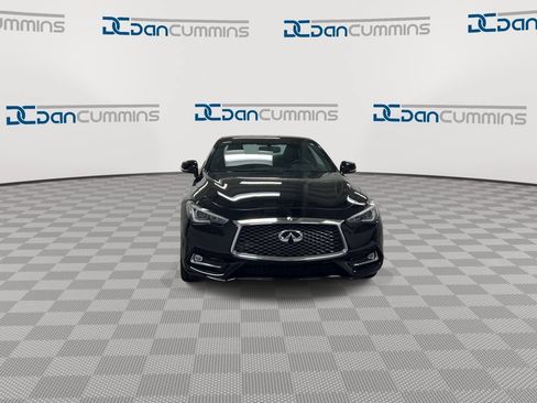 Used 2018 INFINITI Q60 3.0t Luxe w/ Sensory Package 3.0T Luxe AWD/4WD image 3