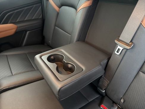 Used 2024 GMC Canyon AT4 w/ AT4 Premium Package image 37