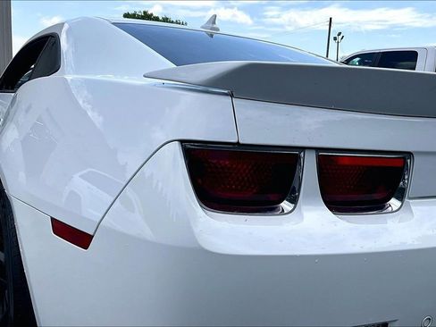 Used 2013 Chevrolet Camaro ZL1 RWD image 23