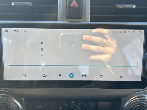 Used 2017 Toyota 4Runner SR5 Premium image 24