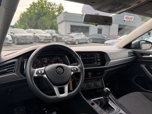 Used 2019 Volkswagen Jetta S w/ Driver Assistance Package FWD image 22